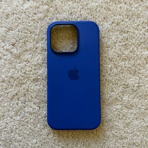 iPhone 16 Pro Silicone Case with MagSafe